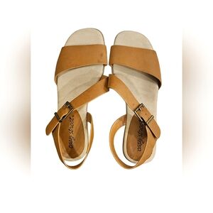 Easy Street | Tan Strappy Sandals | Size 6